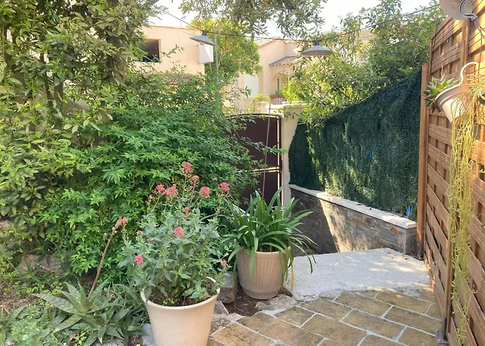 Le Chai De La Gardiole * Vic-la-Gardiole